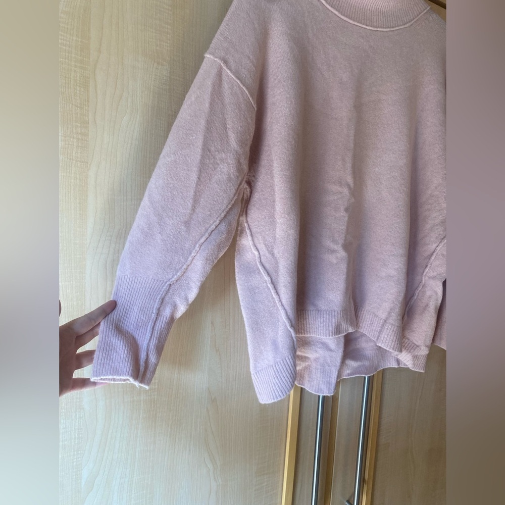 Free People Afterglow Oversized Pink Mock Neck Sweater XS - Picture 3 of 10